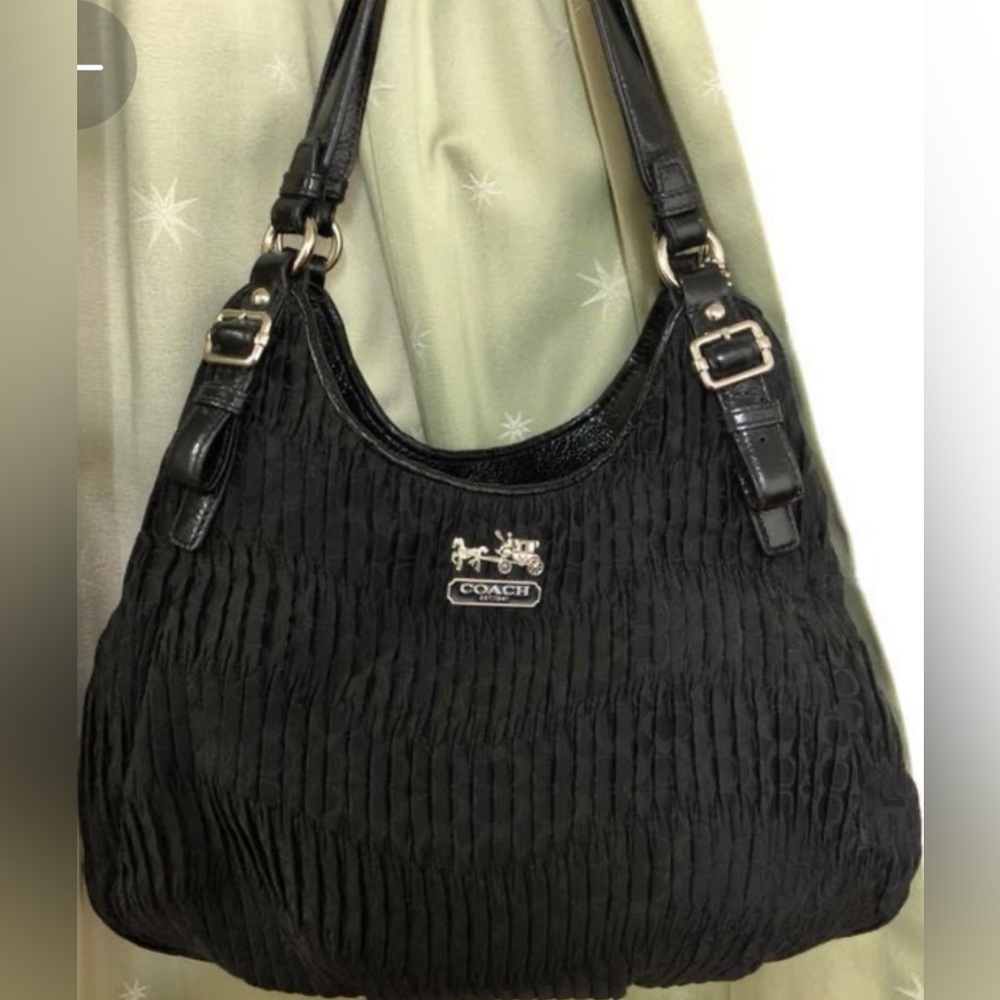 💃🏻 COACH Madison Signature Pleated Hobo Shoulder Bag #18886